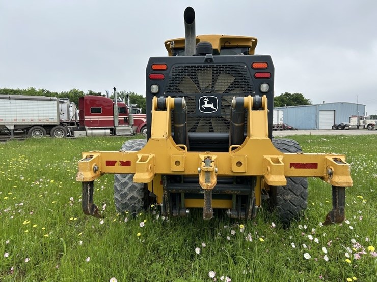 2018-deere-770g-image-5