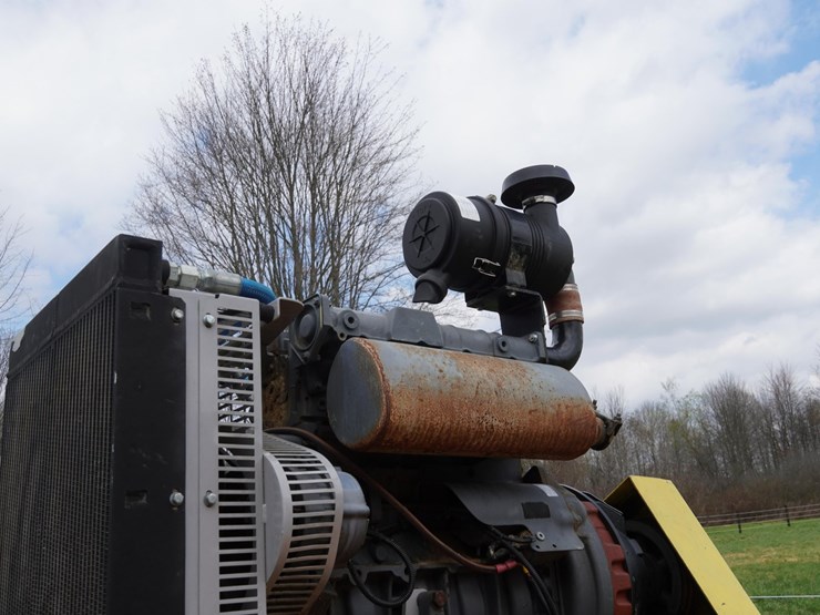 #147-•-accu-cut-36-inch-x-4-inch-edger-image-56