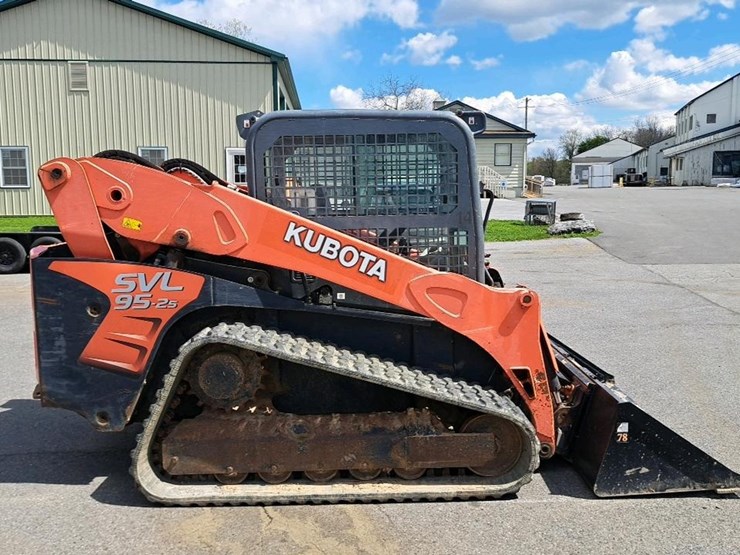 2019-kubota-svl95-2s-image-6