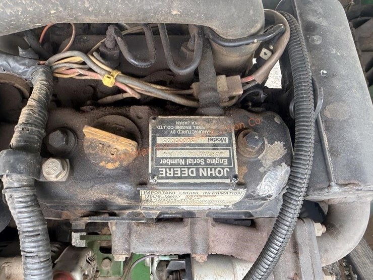 john-deere-gator-image-25