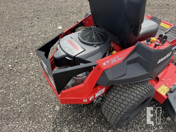 2023-gravely-zt-xl-48-image-16