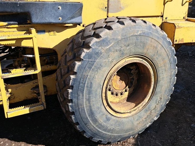 deere-544g-ll-image-33