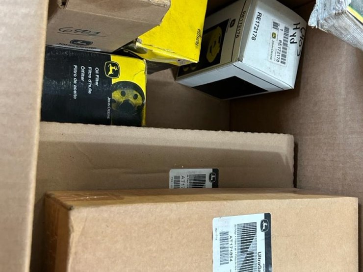 2006-john-deere-6403-image-53