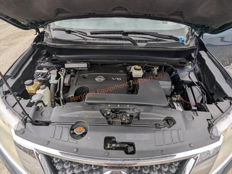 2014-nissan-pathfinder-image-41