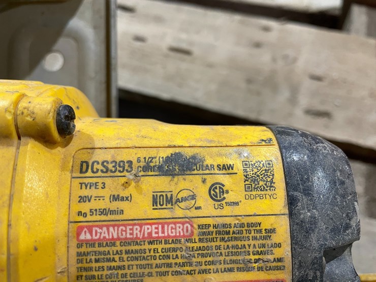 #5054-•-(3)-dewalt-power-tools-image-8