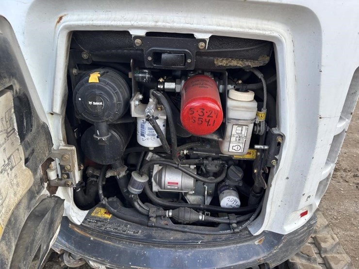 2020-bobcat-e20-image-37