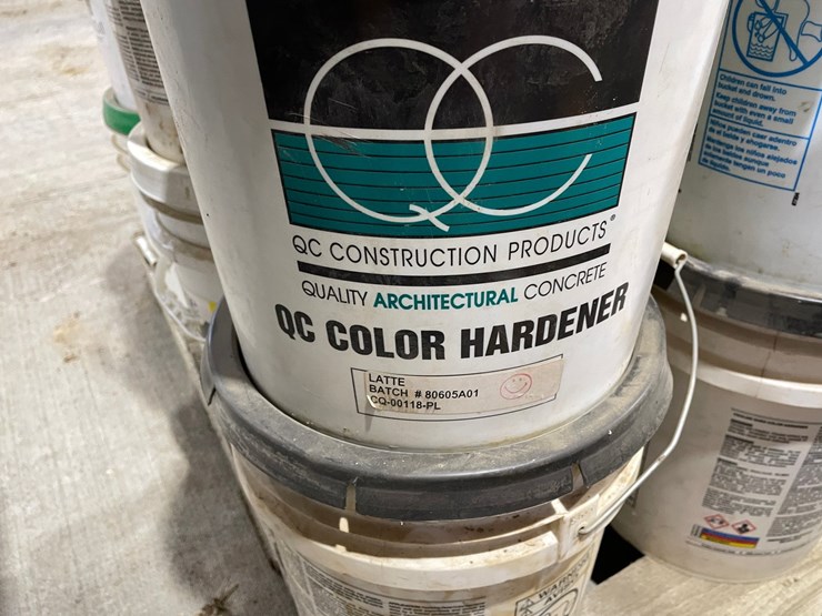 #5041-•-pallet-of-various-concrete-sealers-and-stains-image-5