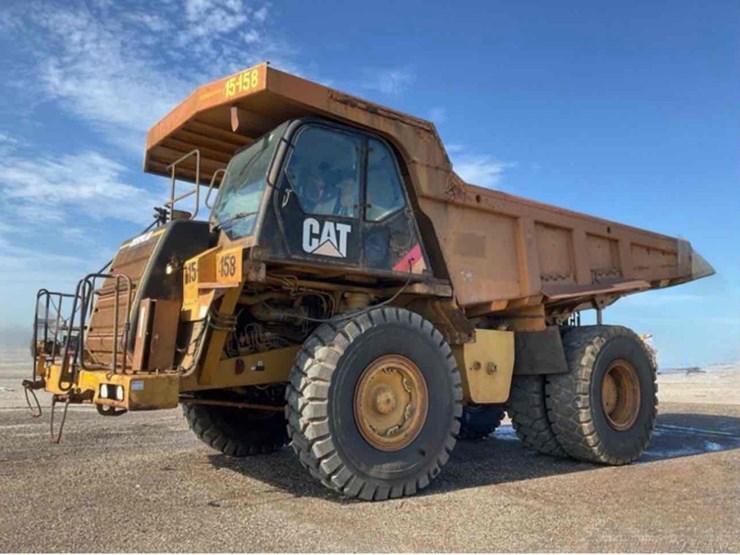 2008-caterpillar-773f-image-1