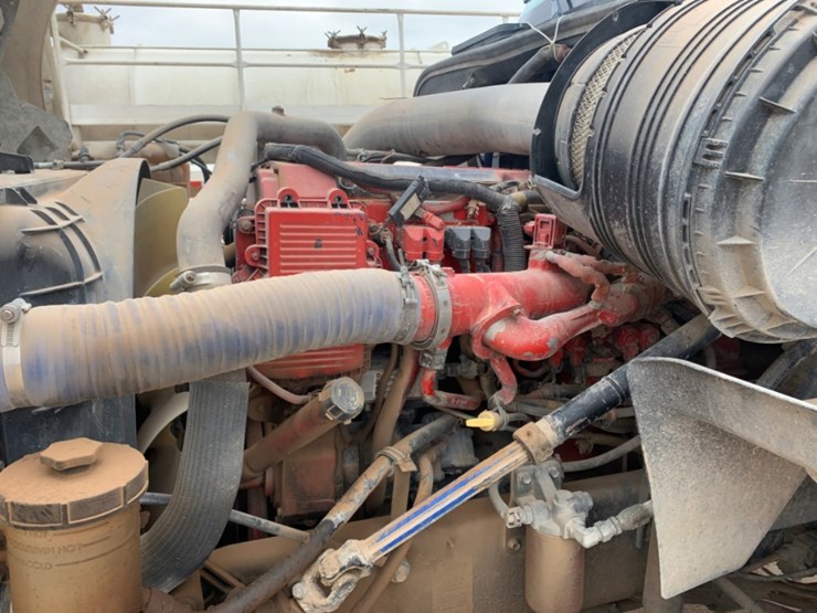 2010-international-prostar-image-5