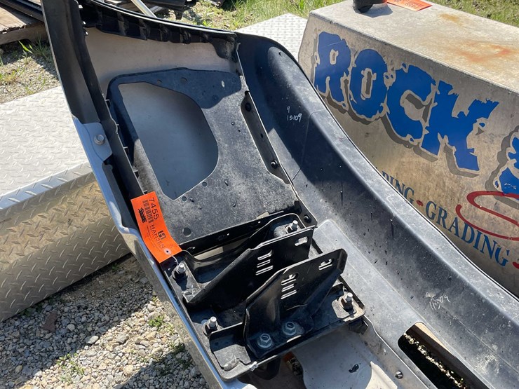 2018-ram-2500-tradesman-image-5