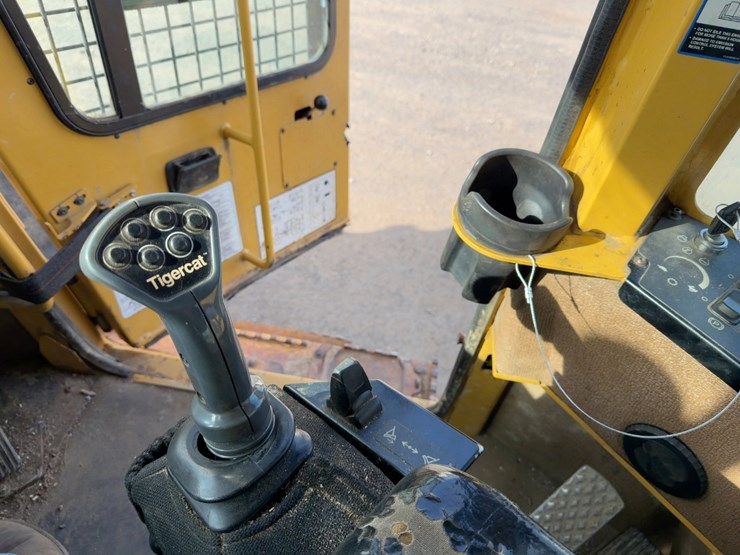 2016-tigercat-610e-image-22