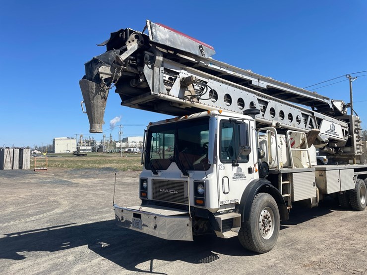 #100-•-2005-mack-putzmeiser-tb80-telebelt-truck-(has-wi-title)-image-9