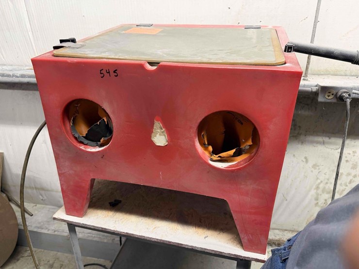 sand-blast-cabinet-image-4