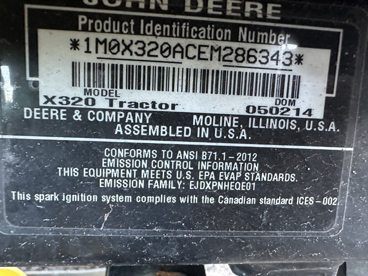 2014-john-deere-x320-image-13