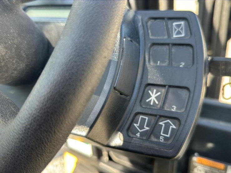 2020-hyster-s50ft-image-25