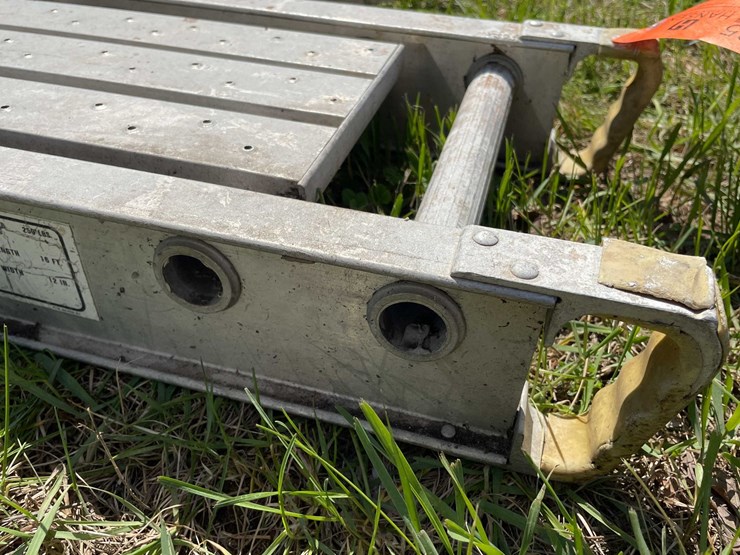 #7435-•-construction-equipment-image-5