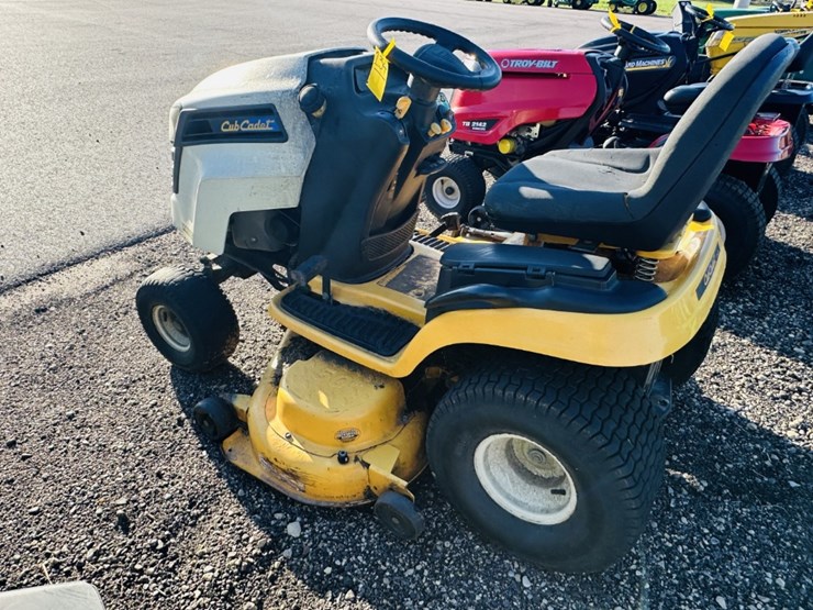 cub-cadet-1050-image-2