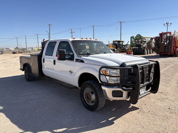 2012-ford-f350-image-2