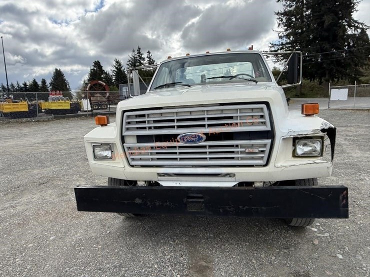 1985-ford-f600-image-11