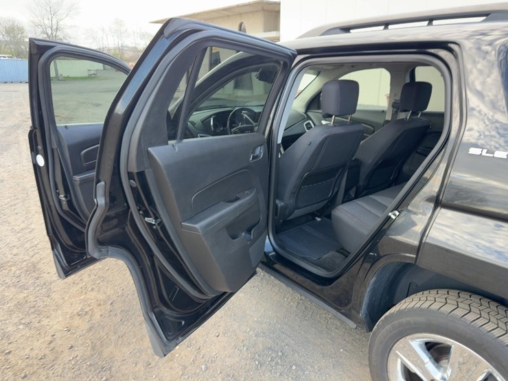 2015-gmc-terrain-sle-image-14