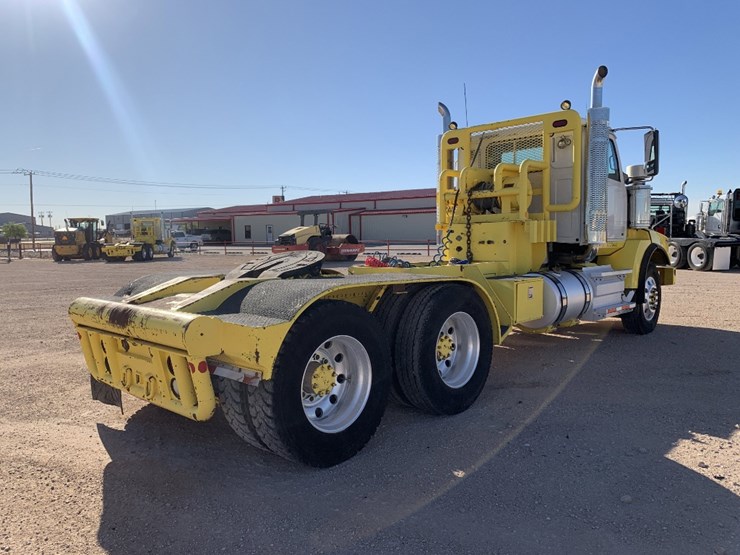 2012-western-star-4900-image-2