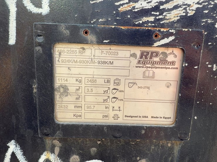 2017-caterpillar-926m-image-12