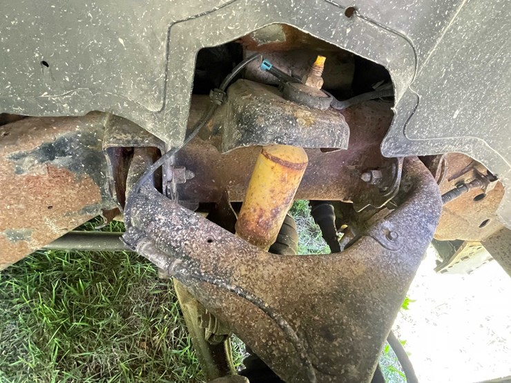 #7046-•-2005-chevrolet-duramax-(has-wi-title)-image-19