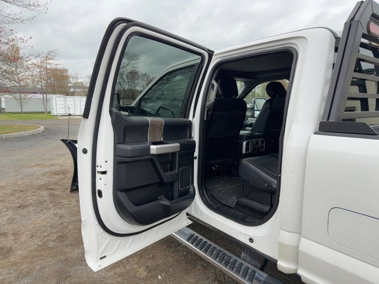 2019-ford-f350-image-19