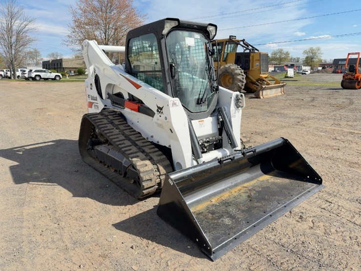 2020-bobcat-t870-image-7