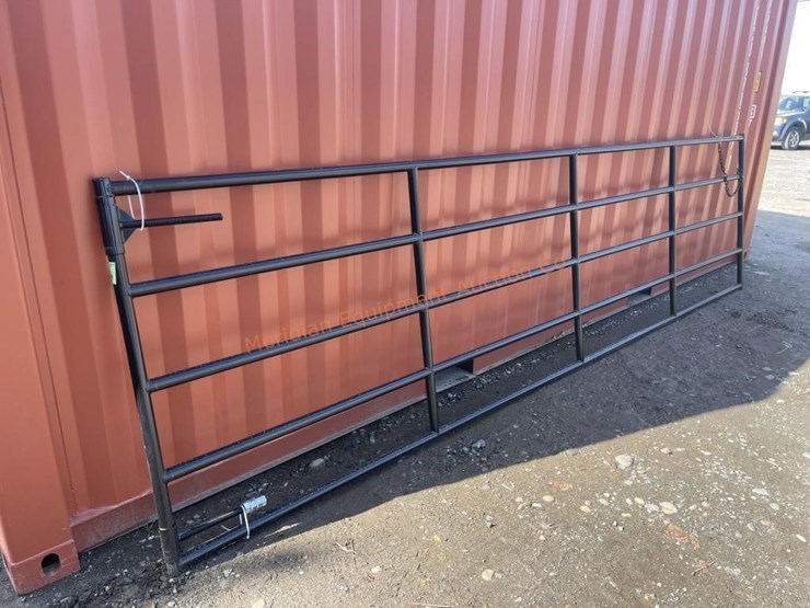 1--16'-pipe-farm-gate-image-1