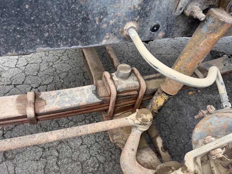 1999-mack-ch613-image-26