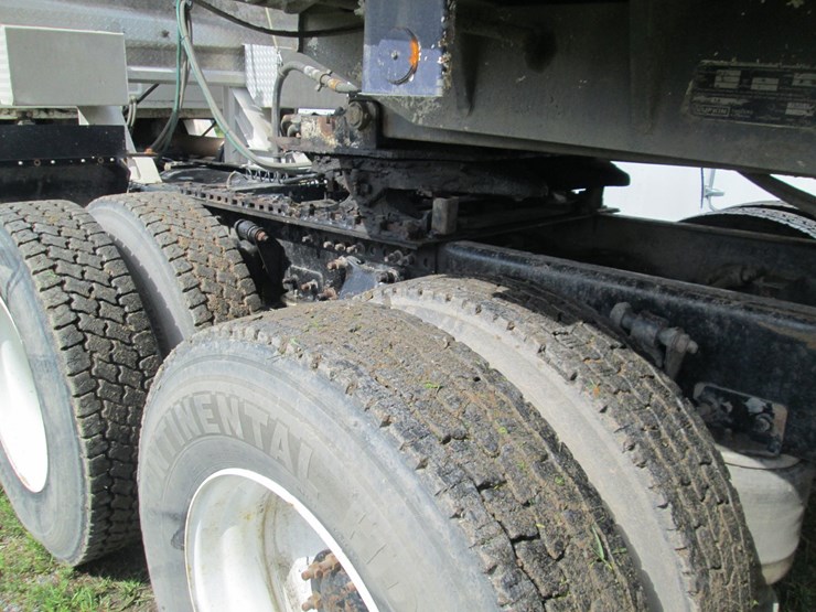 2007-sterling-at9500-image-5