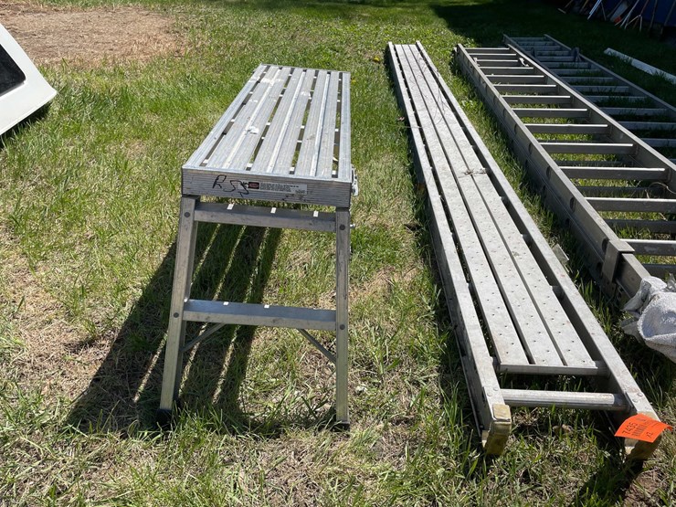 #7435-•-construction-equipment-image-2