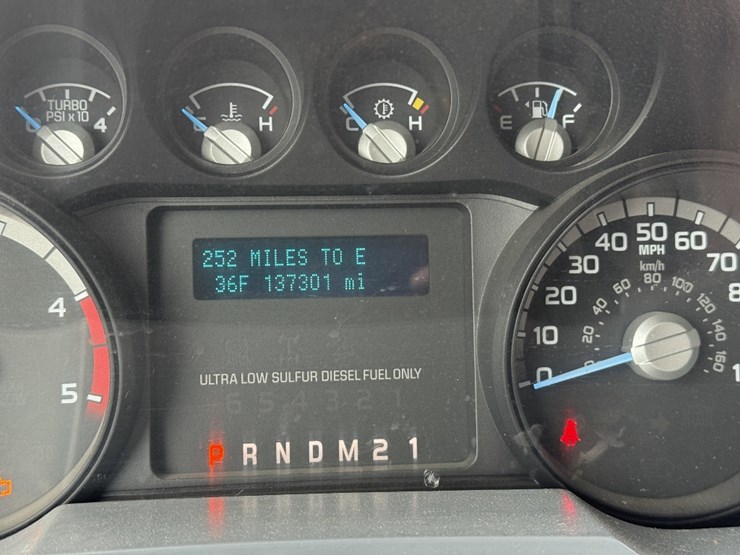 2012-ford-f350-xl-image-14