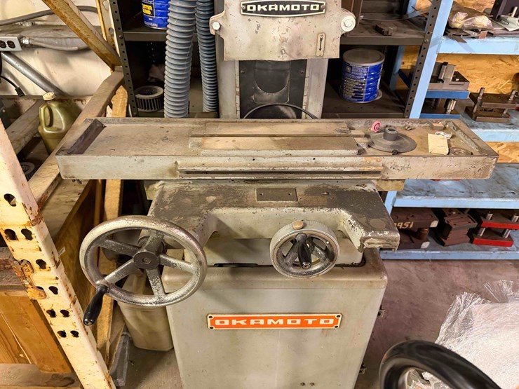 okamoto-surface-grinder-image-2