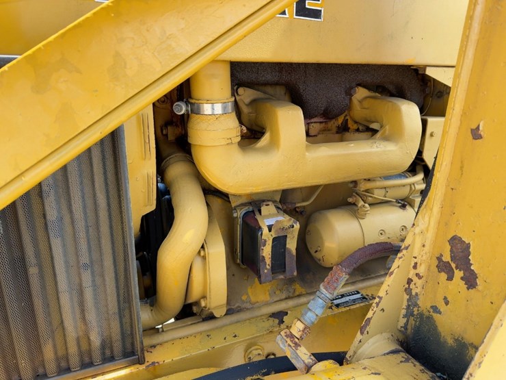 1980-deere-500c-image-14