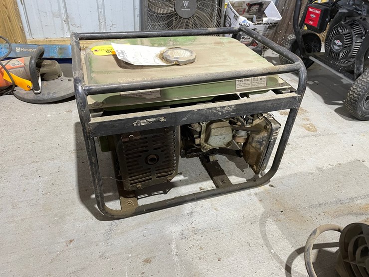 #5011-•-(2)-non-running-gas-powered-generators-image-4