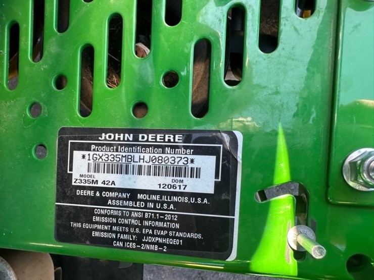 john-deere-z335m-zero-turn-image-11