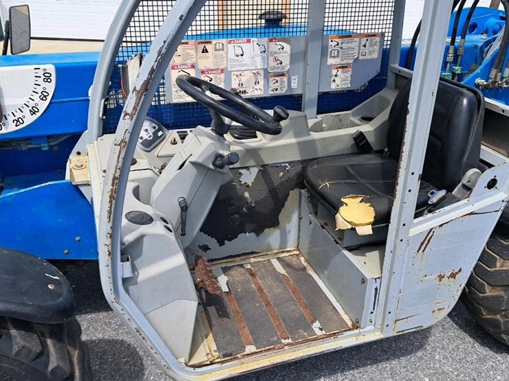 2012-genie-gth5519-image-12