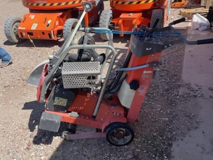 husqvarna-fs524-image-1