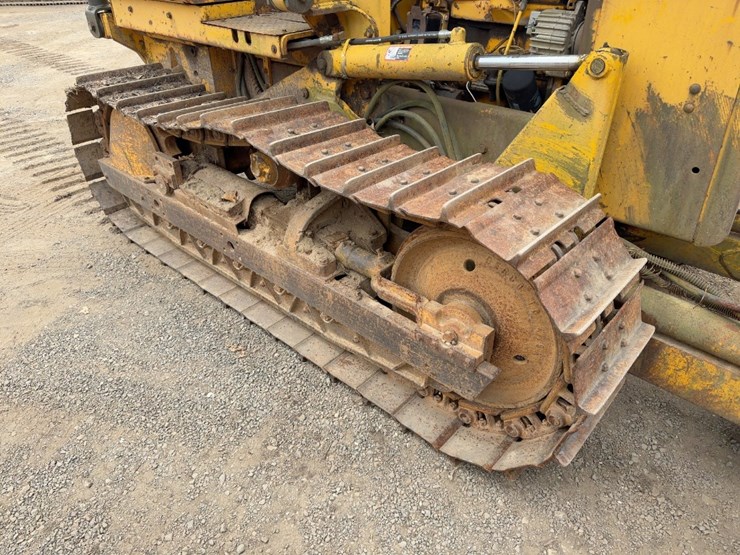 1984-deere-450d-image-14