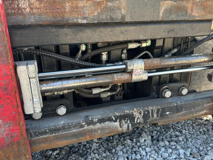 2020-hyster-s50ft-image-16