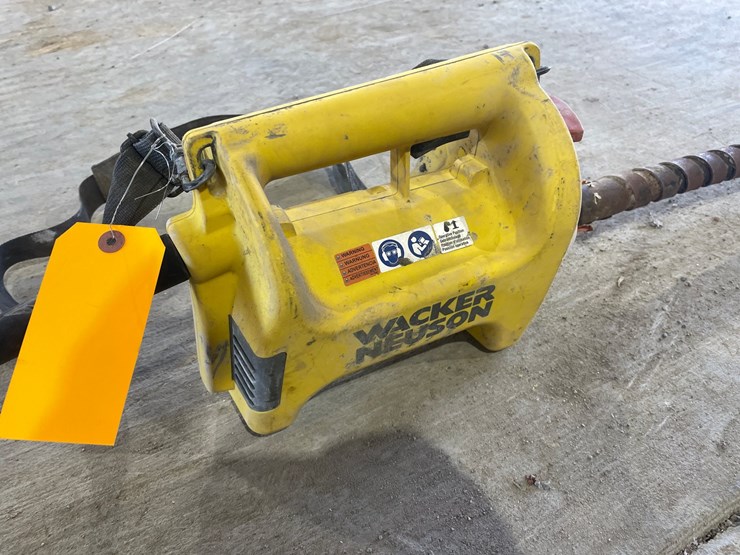 #5066-•-wacker-neuson-concrete-vibrator-image-4
