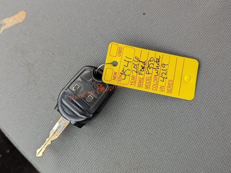 2016-ford-f350-image-50