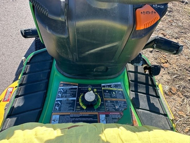 2006-john-deere-x320-image-10