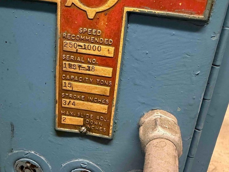 v&o-super-15-ton-vertical-stamping-press-image-11