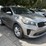 2019-kia-sorento-lx-image-2