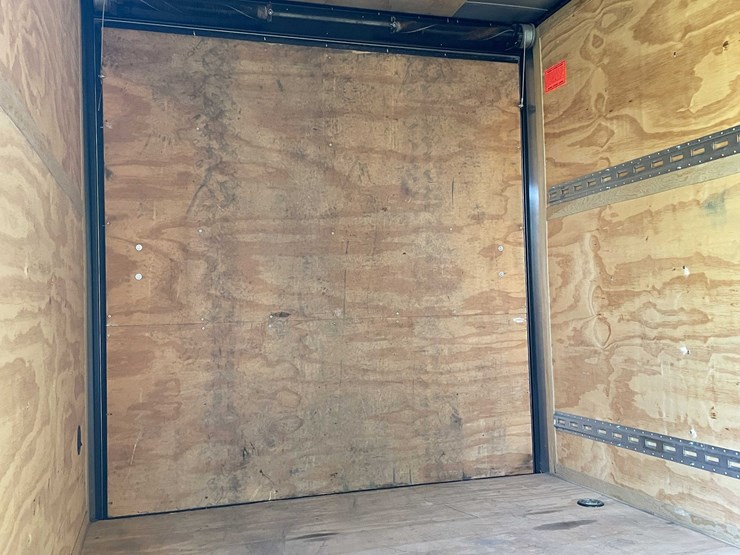 #7150-•-2020-continental-cargo-enclosed-trailer-image-32