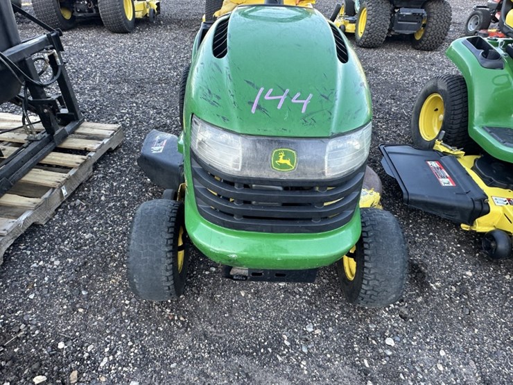 2004-john-deere-l110-image-6