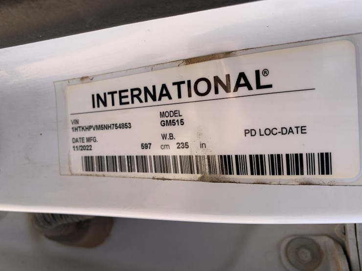 2022-chevrolet-silverado-6500hd-image-15